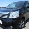 toyota noah 2007 REALMOTOR_Y2020080188HD-10 image 1