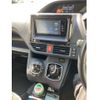 toyota voxy 2016 CFJ1653610 image 24