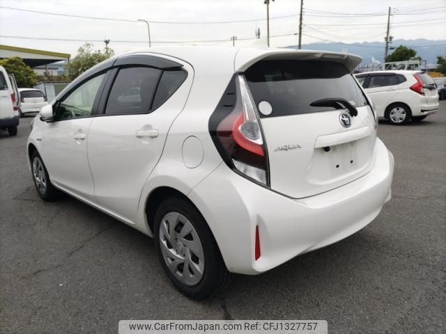 toyota aqua 2020 quick_quick_6AA-NHP10_NHP10-2672664 image 2