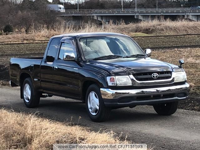 toyota hilux-sports-pick-up 2003 GOO_NET_EXCHANGE_0508356A30210711W002 image 1