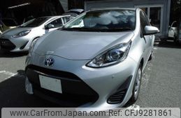 toyota aqua 2019 CFJ9281861