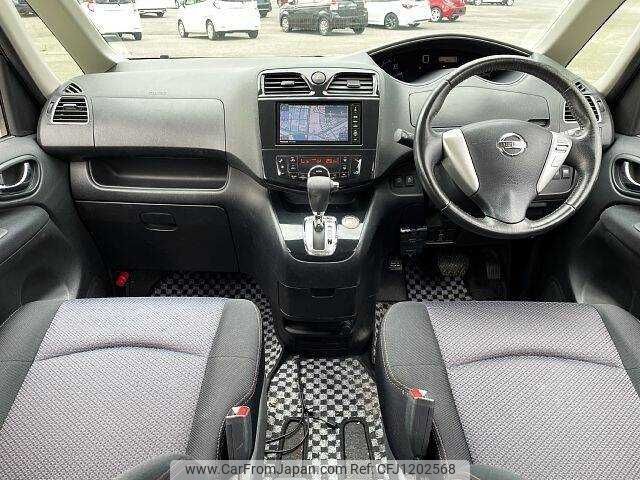nissan serena 2013 504928-930304 image 1