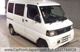 mitsubishi minicab-van 2011 CFJ1744928