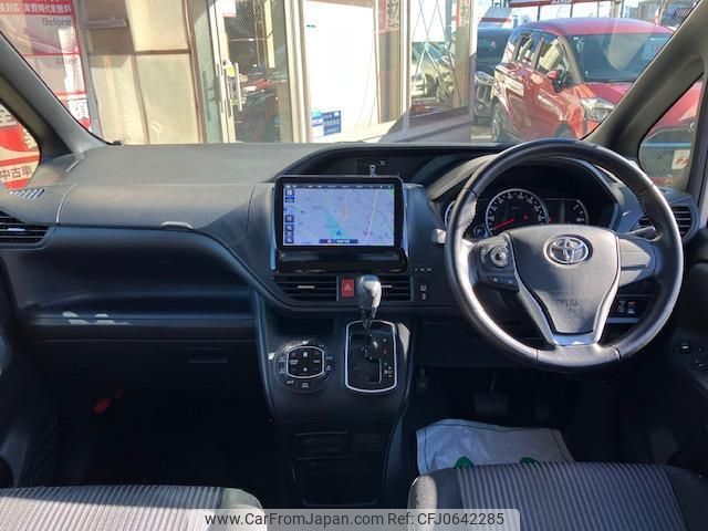 toyota voxy 2014 quick_quick_ZRR80W_ZRR80-0065550 image 2