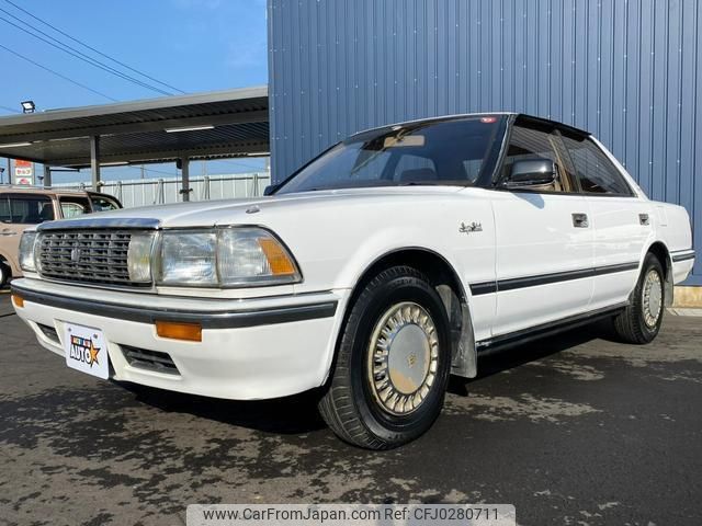 toyota crown 1990 quick_quick_GS131_GS131-235336 image 1