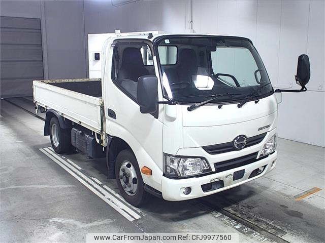 hino dutro 2017 -HINO--Hino Dutoro XZC605M-0017004---HINO--Hino Dutoro XZC605M-0017004- image 1