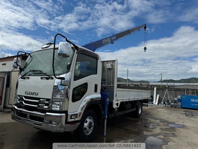 isuzu forward 2016 GOO_NET_EXCHANGE_9731195A30240605W001 image 1