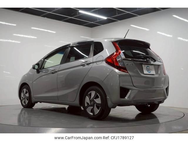 honda fit-hybrid 2014 CFJ1789127 image 2
