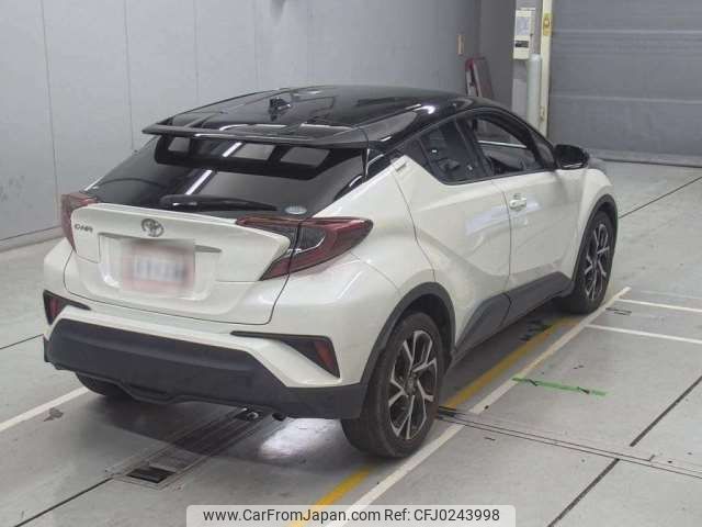 toyota c-hr 2019 -TOYOTA--C-HR DBA-NGX10--NGX10-2008097---TOYOTA--C-HR DBA-NGX10--NGX10-2008097- image 2