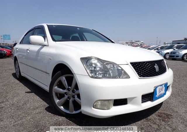 toyota crown 2006 646828-N2025040147F-24 image 1