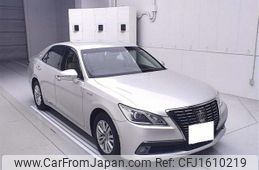 toyota crown 2013 CFJ1610219