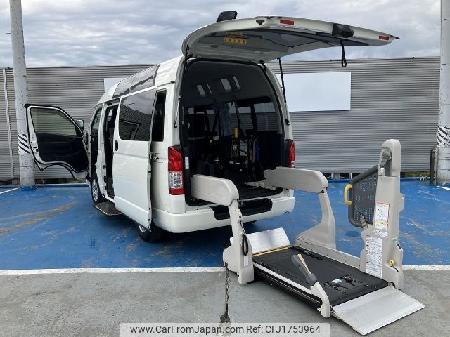 toyota hiace-van 2017 CFJ1753964 image 1