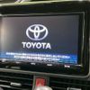 toyota voxy 2018 quick_quick_ZRR80W_ZRR80-0403451 image 3