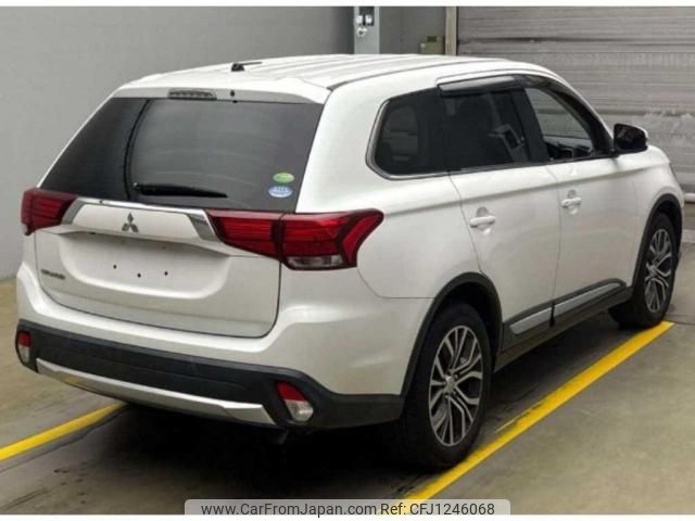 mitsubishi outlander 2016 quick_quick_DBA-GF8W_0302800 image 2