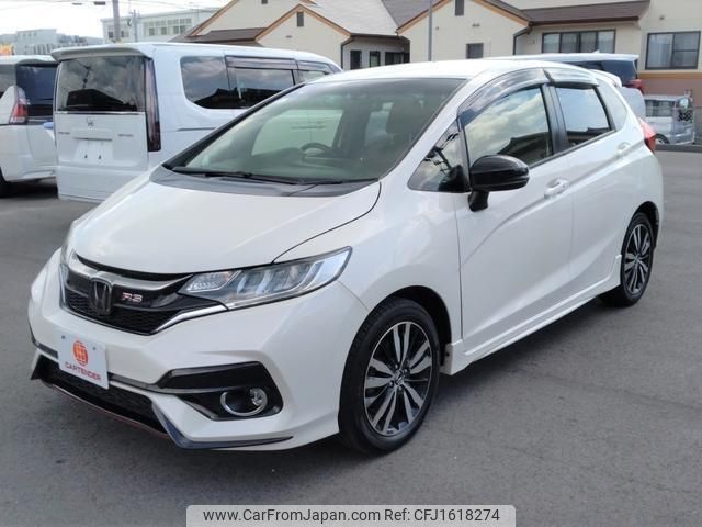 honda fit 2018 CFJ1618274 image 1