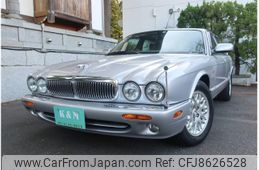 jaguar xj-series 2003 CFJ8626528