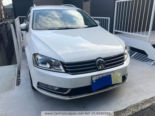 volkswagen passat-variant 2012 -VOLKSWAGEN--VW Passat Variant DBA-3CCAX--WVWZZZ3CZCE134400---VOLKSWAGEN--VW Passat Variant DBA-3CCAX--WVWZZZ3CZCE134400- image 2