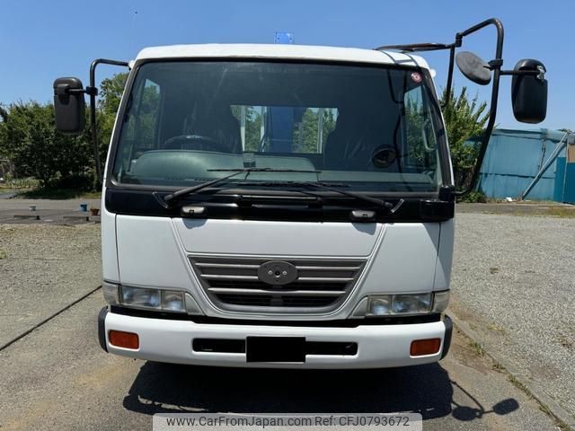 nissan diesel-ud-condor 2004 GOO_NET_EXCHANGE_0510869A30250224W001 image 2