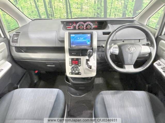 toyota noah 2011 -TOYOTA--Noah DBA-ZRR70W--ZRR70-0441283---TOYOTA--Noah DBA-ZRR70W--ZRR70-0441283- image 2