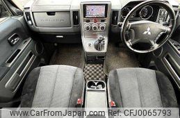 mitsubishi delica-d5 2010 504928-923024