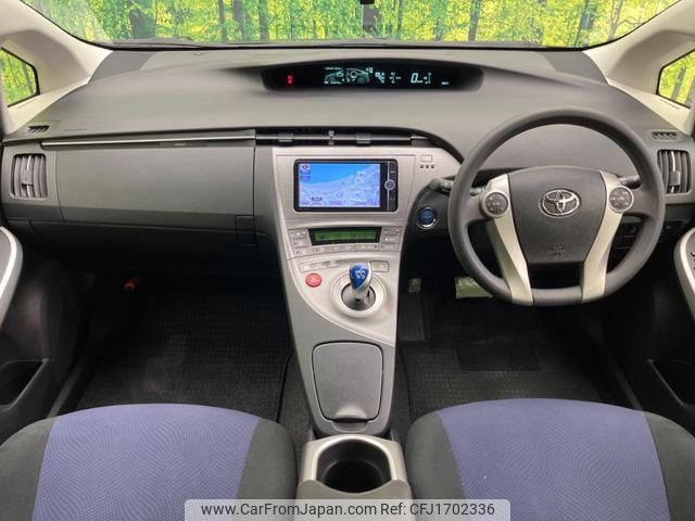 toyota prius 2014 CFJ1702336 image 2
