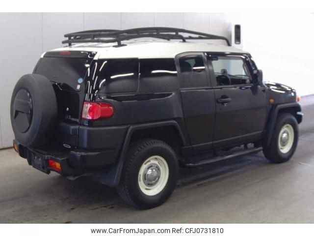 toyota fj-cruiser 2013 quick_quick_CBA-GSJ15W_0126093 image 2