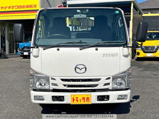 mazda titan 2016 CFJ1829744 image 2