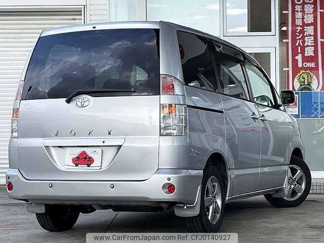 toyota voxy 2002 504928-923662 image 2