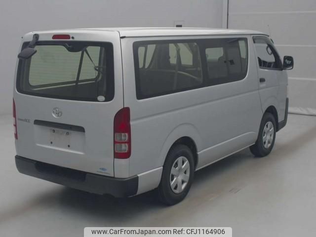 toyota regiusace-van 2016 quick_quick_LDF-KDH206V_KDH206-8102956 image 2