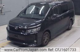 toyota voxy 2014 CFJ1601733