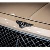 bentley bentley-bentayga 2018 -BENTLEY--Bentley Bentayga ABA-BADDB--SJAAF14V6JC018793---BENTLEY--Bentley Bentayga ABA-BADDB--SJAAF14V6JC018793- image 17