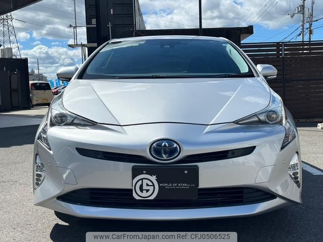 toyota prius 2018 quick_quick_ZVW50_ZVW50-6129209 image 2