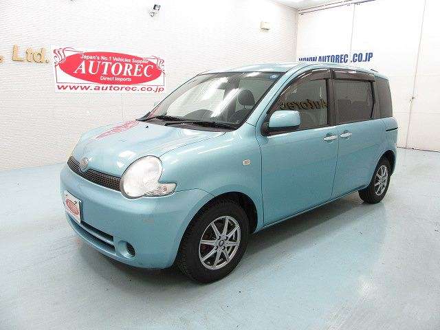2005 Toyota Sienta DBA-NCP81G 2WD - Car Price $1,240