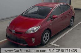 toyota prius 2013 -TOYOTA--Prius DAA-ZVW30--ZVW30-5683882---TOYOTA--Prius DAA-ZVW30--ZVW30-5683882-