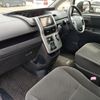 toyota voxy 2010 CFJ1522357 image 14