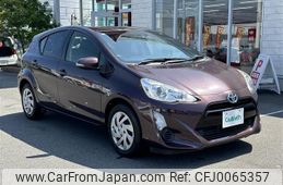 toyota aqua 2015 -TOYOTA--AQUA DAA-NHP10--NHP10-2405599---TOYOTA--AQUA DAA-NHP10--NHP10-2405599-