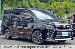 toyota voxy 2017 -TOYOTA--Voxy DBA-ZRR80W--ZRR80-0370469---TOYOTA--Voxy DBA-ZRR80W--ZRR80-0370469-