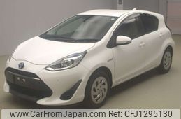 toyota aqua 2019 -TOYOTA--AQUA NHP10-2631695---TOYOTA--AQUA NHP10-2631695-