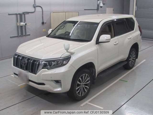 toyota land-cruiser-prado 2018 -TOYOTA--Land Cruiser Prado LDA-GDJ150W--GDJ150W-0032609---TOYOTA--Land Cruiser Prado LDA-GDJ150W--GDJ150W-0032609- image 1