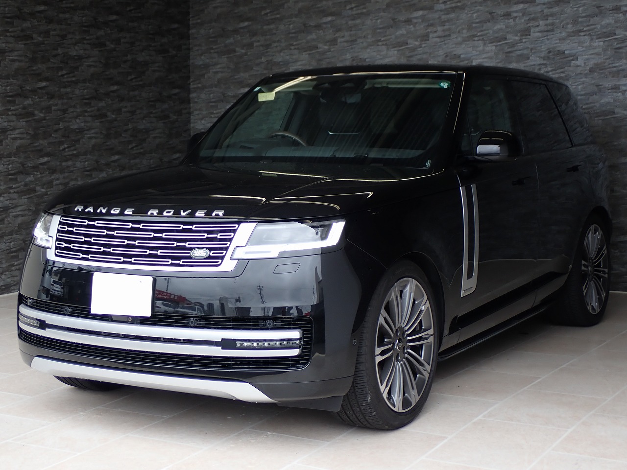 2024 Land Rover Range Rover 3CA-LK93WA 4WD - Car Price $112,765
