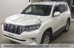 toyota land-cruiser-prado 2018 CFJ1582667
