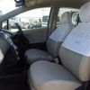 toyota vitz 2005 REALMOTOR_N2020120079HD-10 image 14