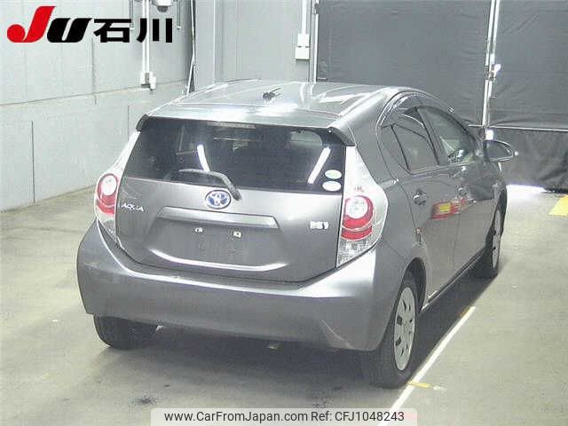 toyota aqua 2013 -TOYOTA--AQUA NHP10--2216752---TOYOTA--AQUA NHP10--2216752- image 2
