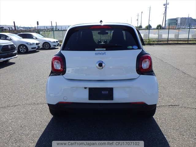 smart forfour 2016 CFJ1707102 image 2