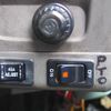 isuzu elf-truck 2004 CFJ1624701 image 20