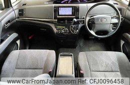 toyota estima 2013 504928-923263