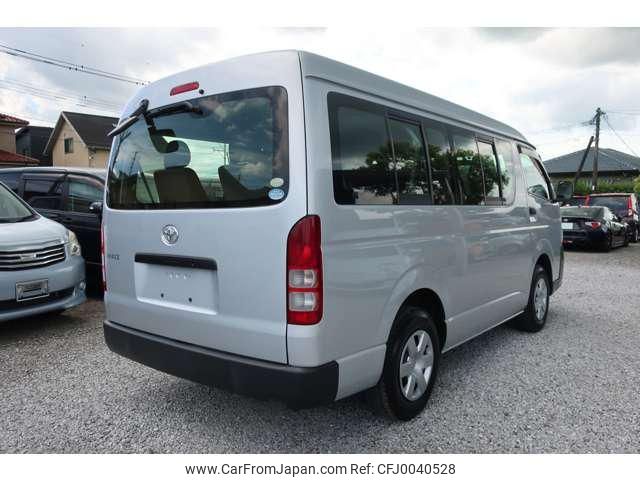 toyota hiace-wagon 2011 -TOYOTA--Hiace Wagon TRH219W--0012231---TOYOTA--Hiace Wagon TRH219W--0012231- image 2