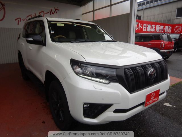 toyota land-cruiser-prado 2023 23632201 image 1