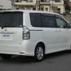 toyota voxy 2012 CFJ1676099 image 2