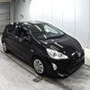 toyota aqua 2017 -TOYOTA--AQUA NHP10-6557384---TOYOTA--AQUA NHP10-6557384- image 1